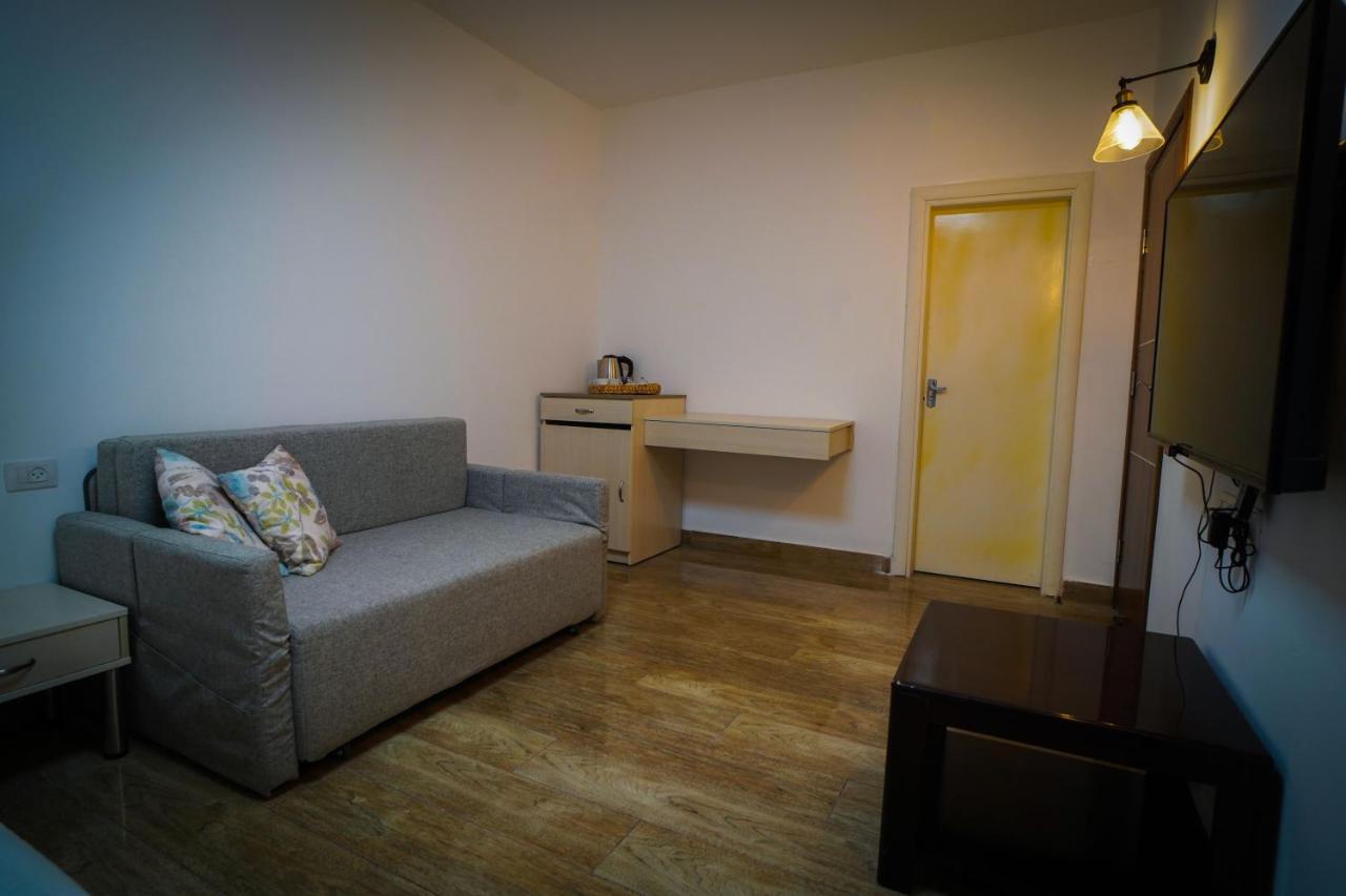 Eco Hostel Ramallah Luaran gambar