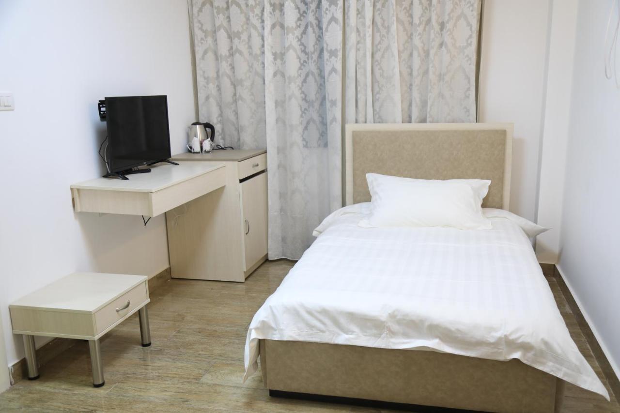 Eco Hostel Ramallah Luaran gambar